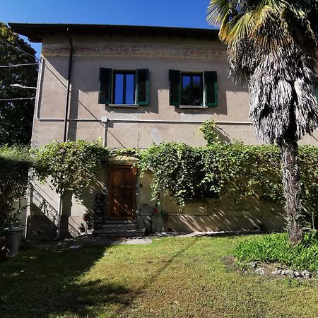 Curt Da Beta - Casa Vacanze Con Giardino, In Corte Del XVIII Secolo Malnate Exteriér fotografie