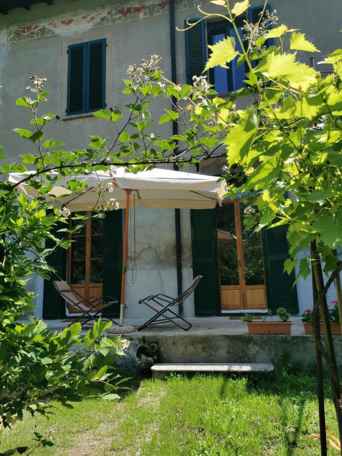 Curt Da Beta - Casa Vacanze Con Giardino, In Corte Del XVIII Secolo Malnate Exteriér fotografie
