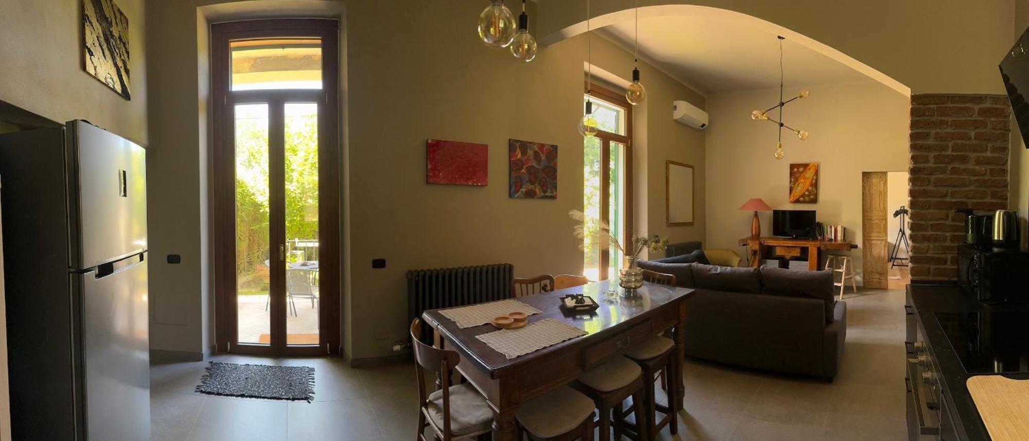 Curt Da Beta - Casa Vacanze Con Giardino, In Corte Del XVIII Secolo Malnate Exteriér fotografie